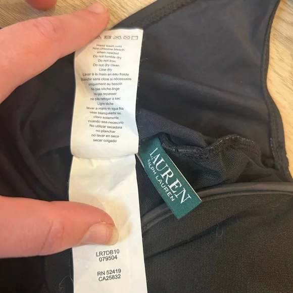 Lauren Ralph Lauren Women’s Underwire Ruffled One Piece Swimsuit Size 10 Black - Picture 4 of 10